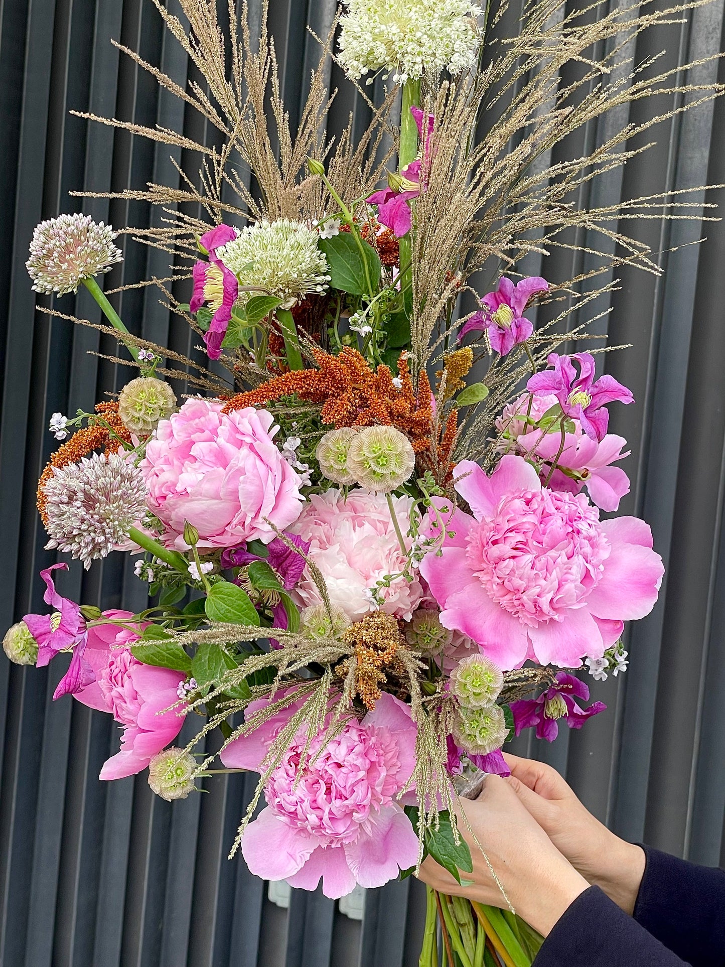Mother's Day Flowers KUNEY