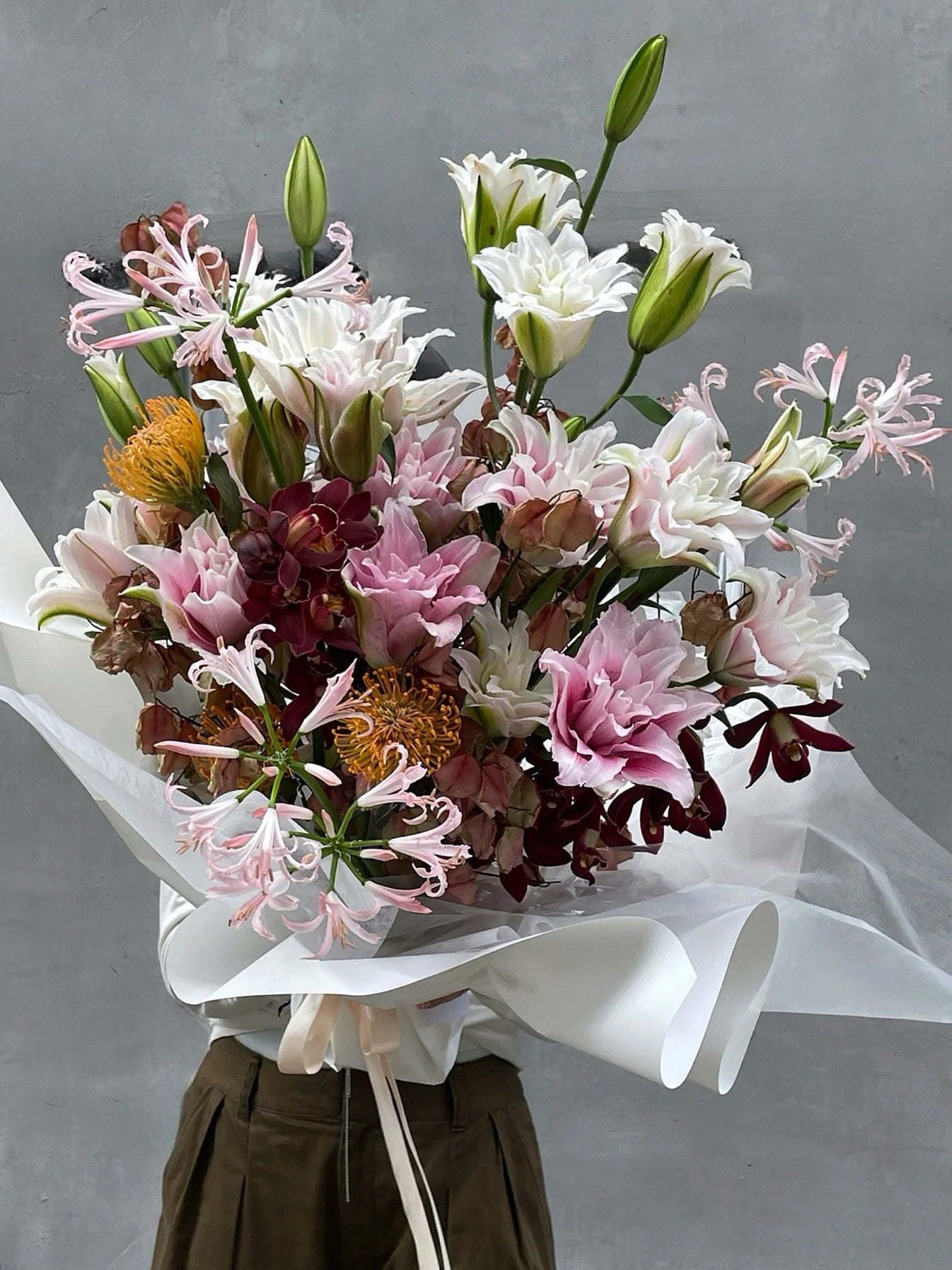 Lily bouquet Hong Kong flower shop