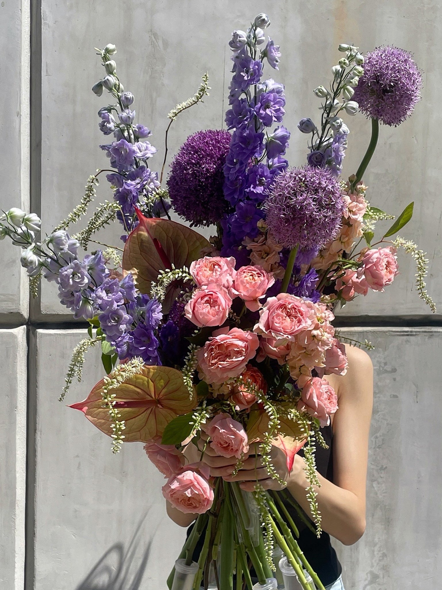 KUNEY FLOWERS, Delphinium