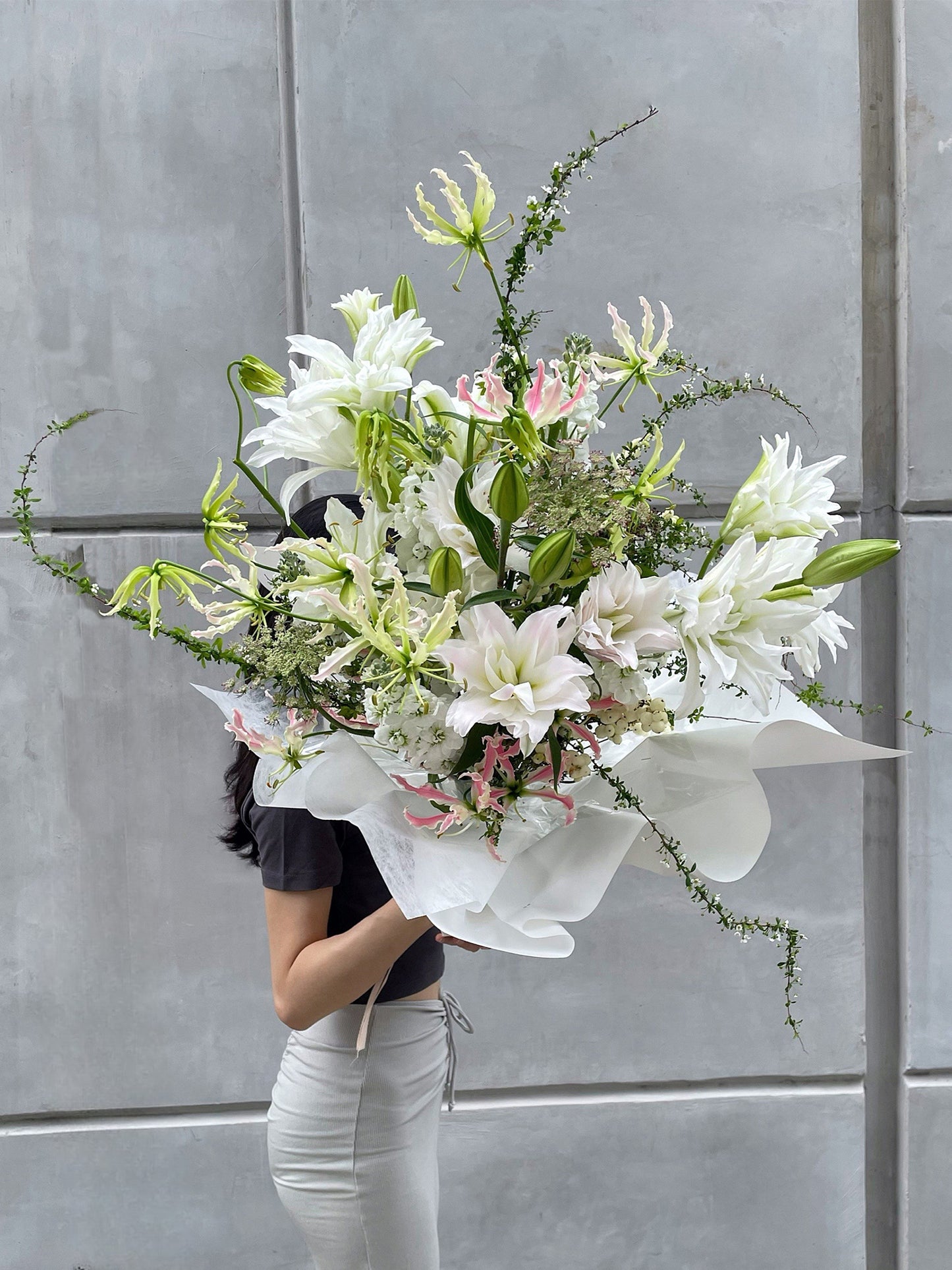 KUNYE FLOWERS, White Bouquet